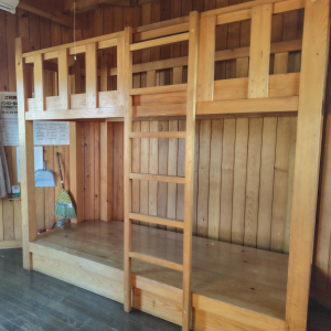 バンガロー（内部）